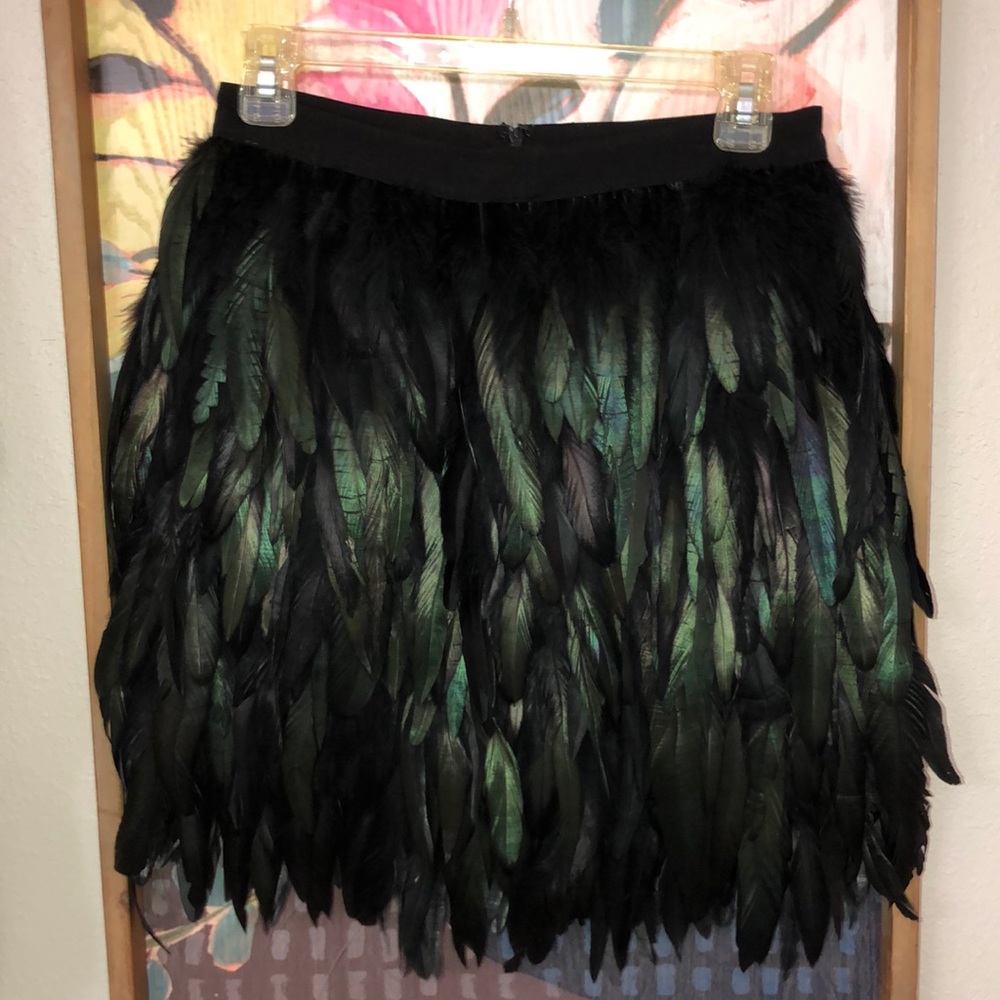Full feathered skirt size Small